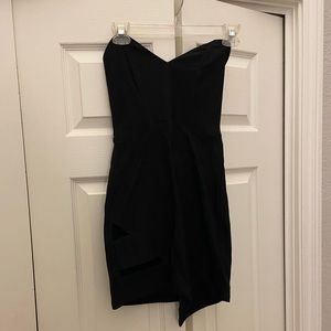 Black cut out dress! Perfect lil black dress